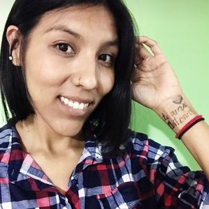 Meet your Posher, Kenia